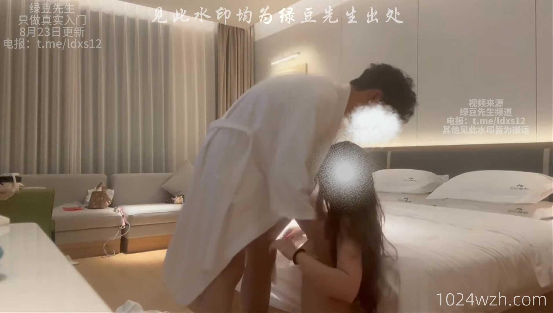 ✅NTR绿帽淫妻『023伊人』这次男主之前是帅气的体育生 但是是阿龟，我要说是女主自己.jpg